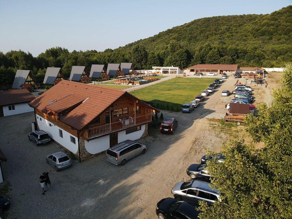 Отель Doka Valea Sebesului A-Frame Экстерьер фото